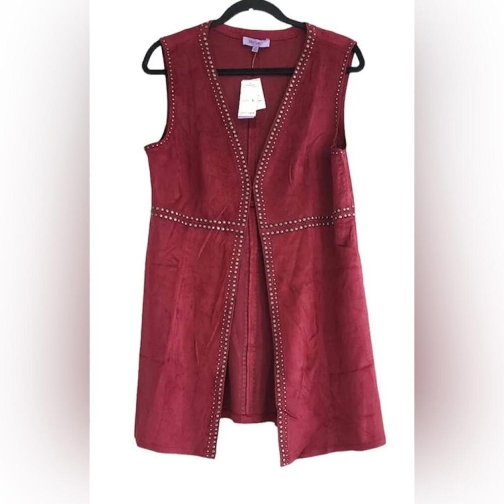 Premise Cardigan Womens Burgundy Faux Suede Studded